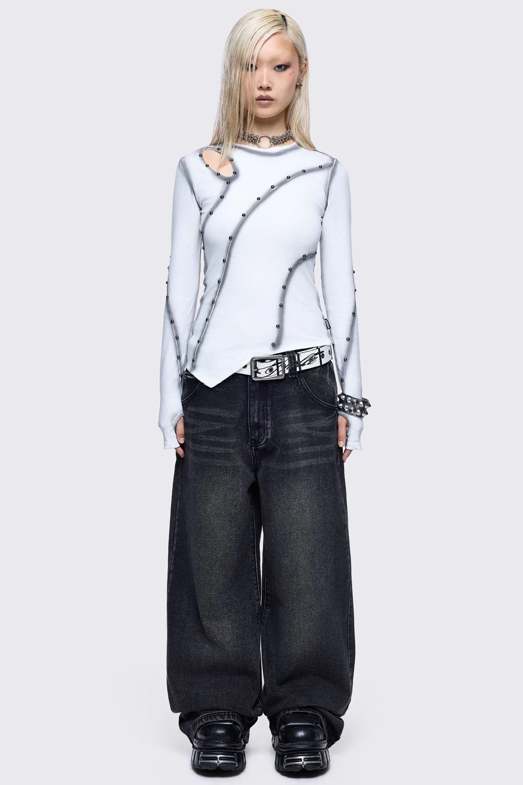 Fallen Angel Baggy Jeans - Image 3
