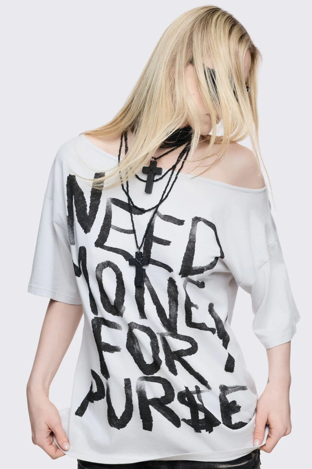 Need Money Off-Shoulder T-Shirt - Image 3