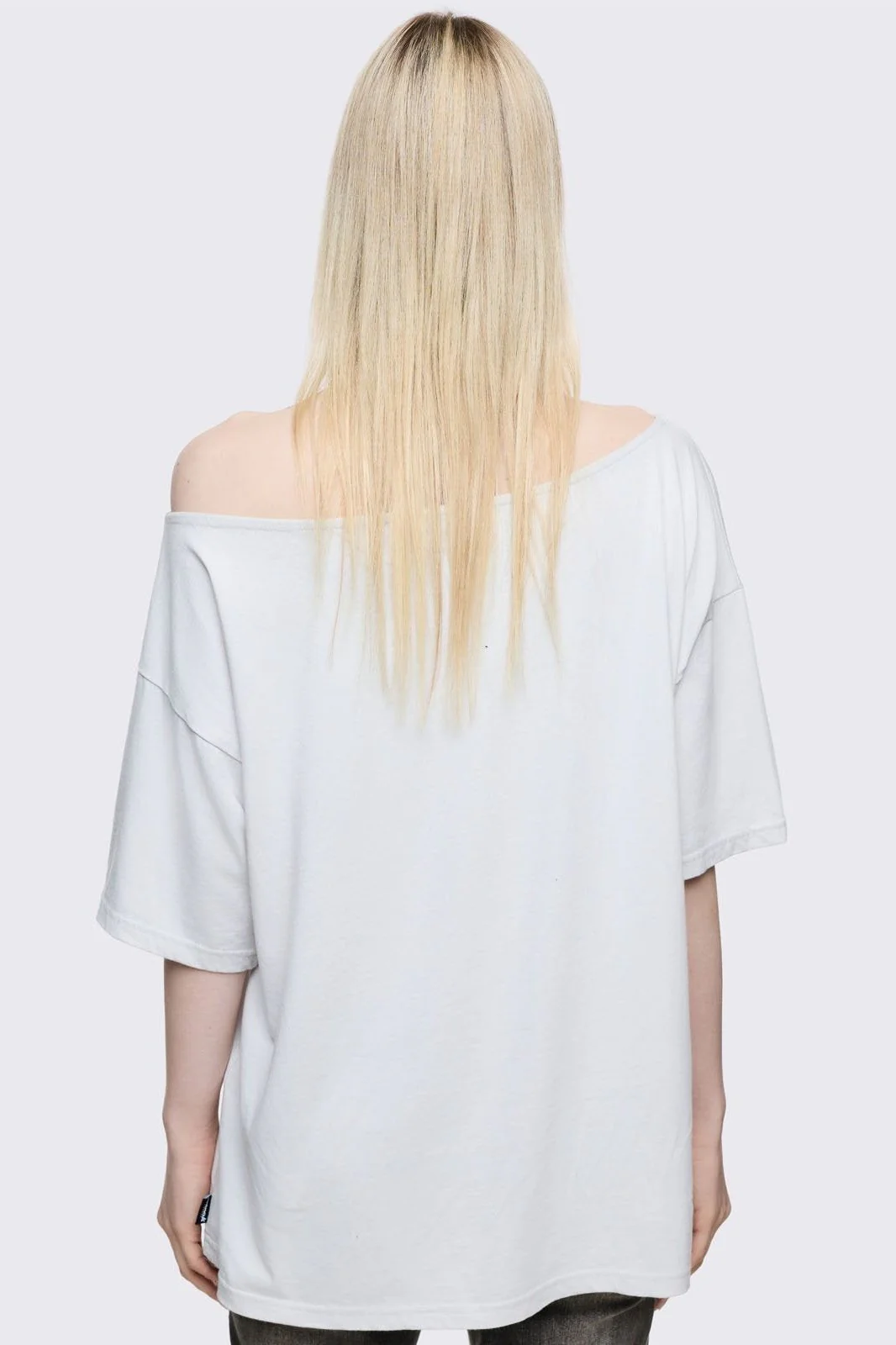 Need Money Off-Shoulder T-Shirt - Image 8